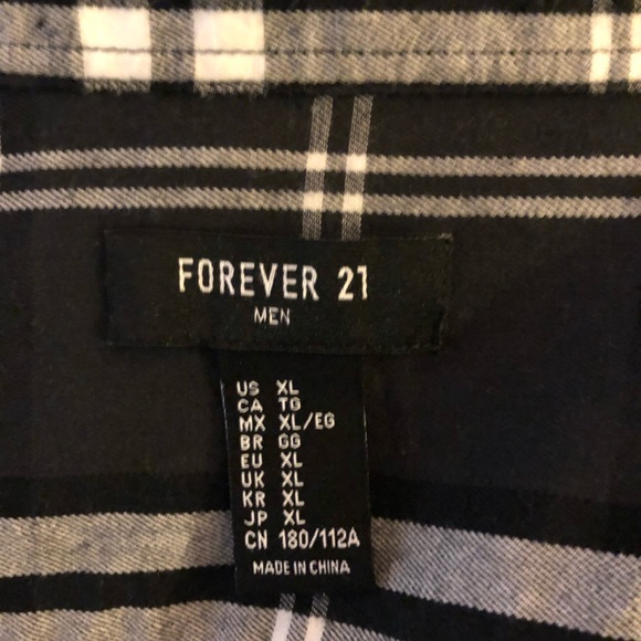❤️Forever 21 Button up - Picture 3 of 5